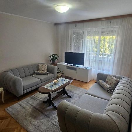 Apartman Zeljko 모스타르 외부 사진