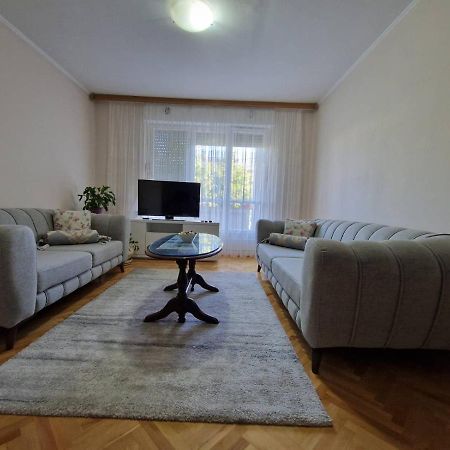 Apartman Zeljko 모스타르 외부 사진