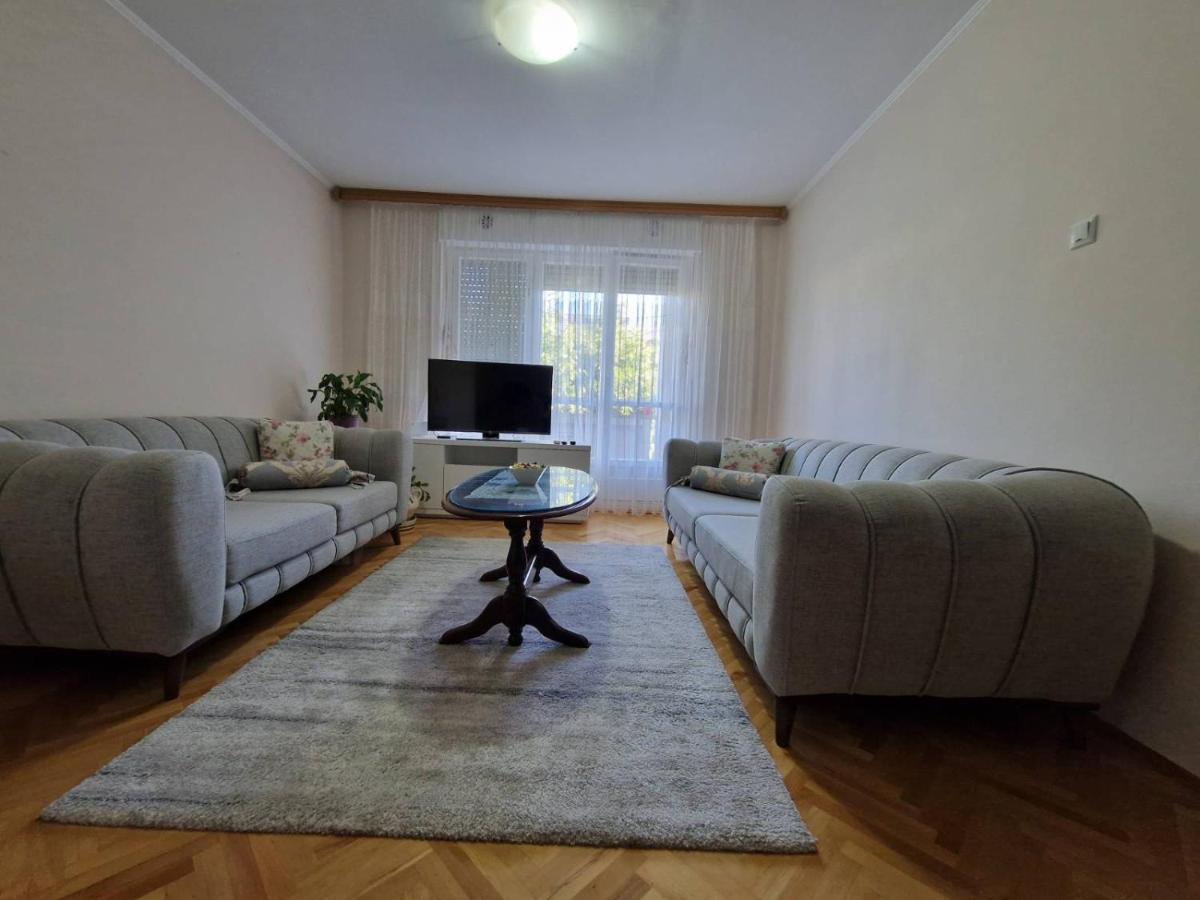 Apartman Zeljko 모스타르 외부 사진